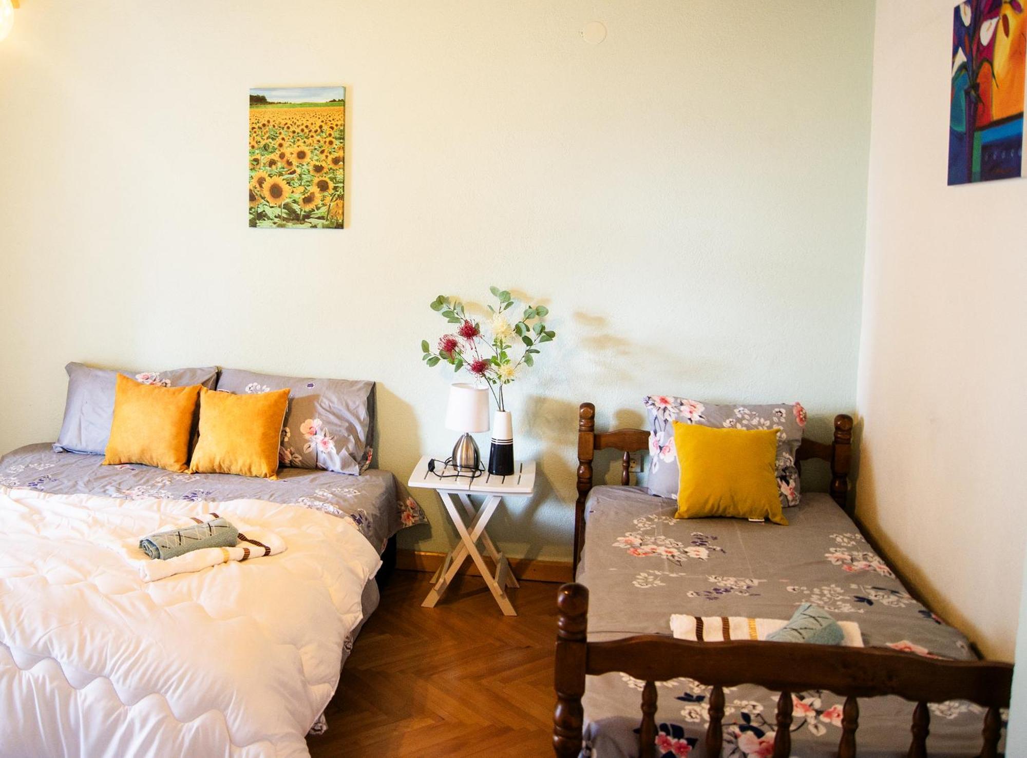 Villa Lakeview Paradise Peštani Eksteriør billede